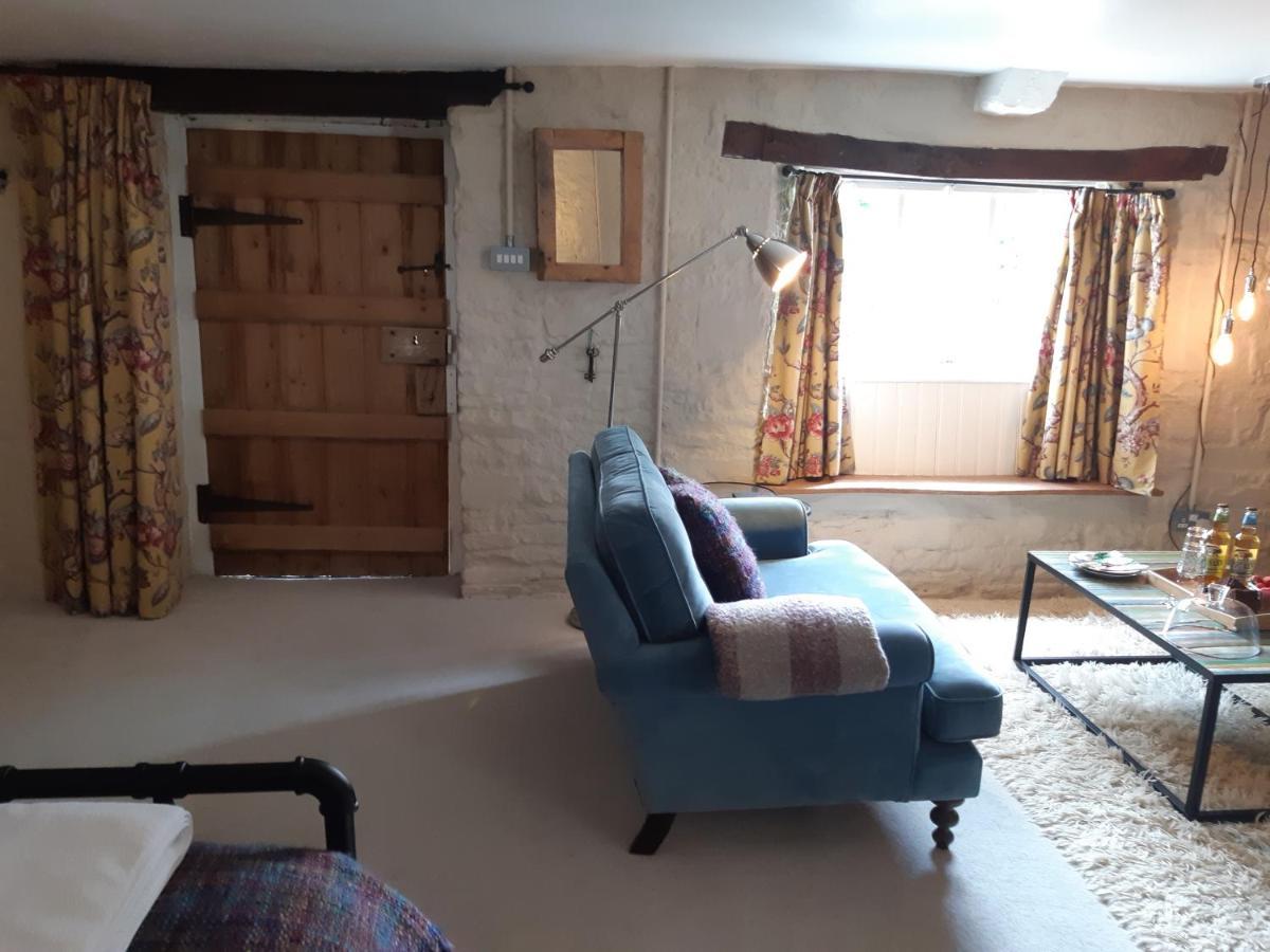 Huberts, Hotel Wedmore Екстериор снимка
