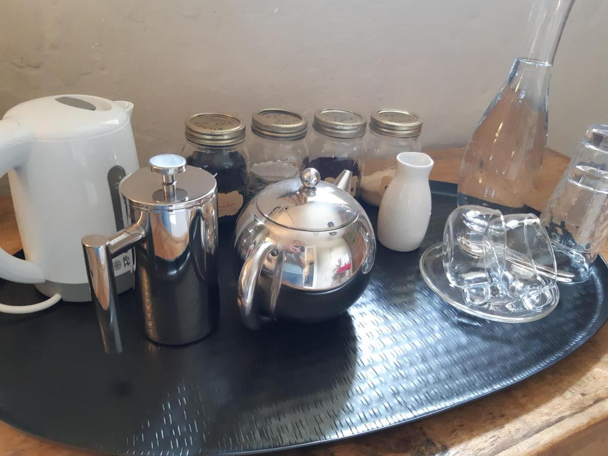 Huberts, Hotel Wedmore Екстериор снимка